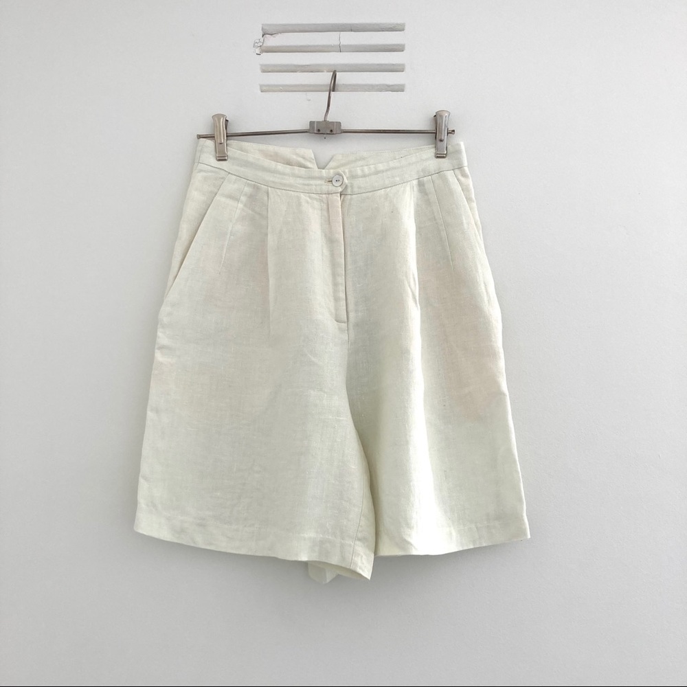 Vintage Linen Shorts - Picture 2 of 10